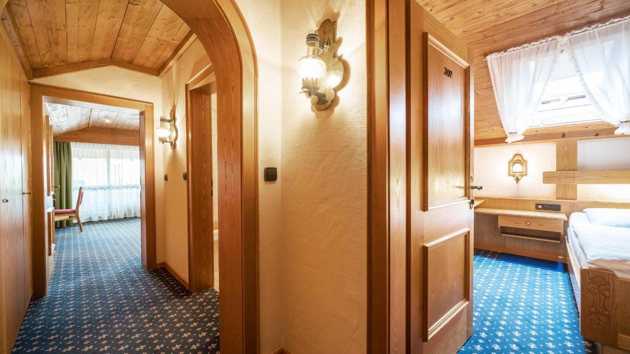 Hotel Alpina Hagnau am Bodensee Buitenkant foto